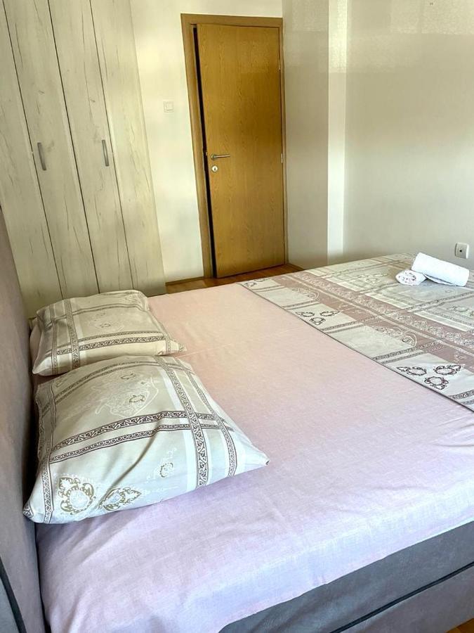 Naki Apartmani Podgorica Bagian luar foto