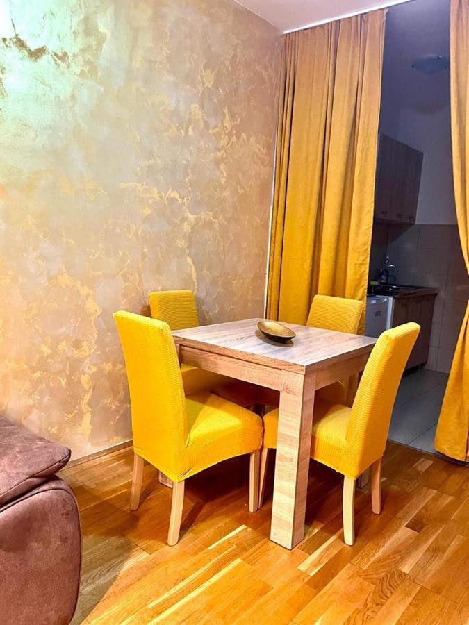 Naki Apartmani Podgorica Bagian luar foto