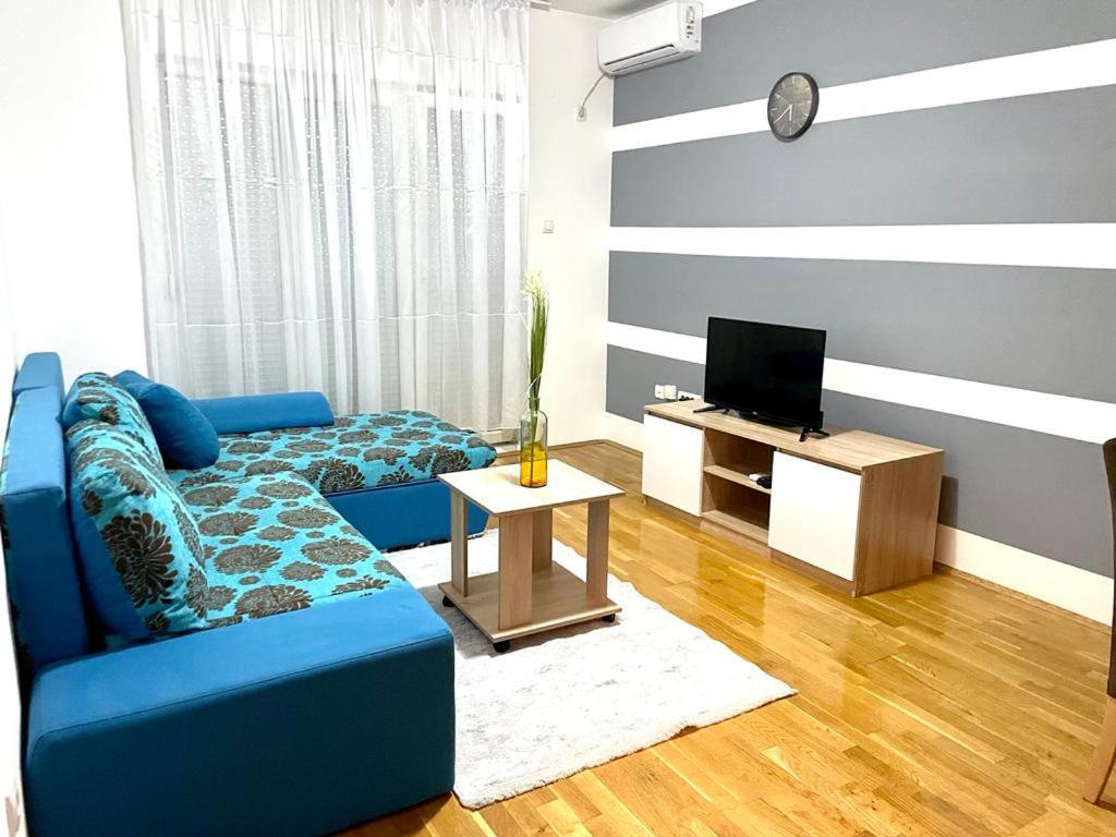 Naki Apartmani Podgorica Ruang foto
