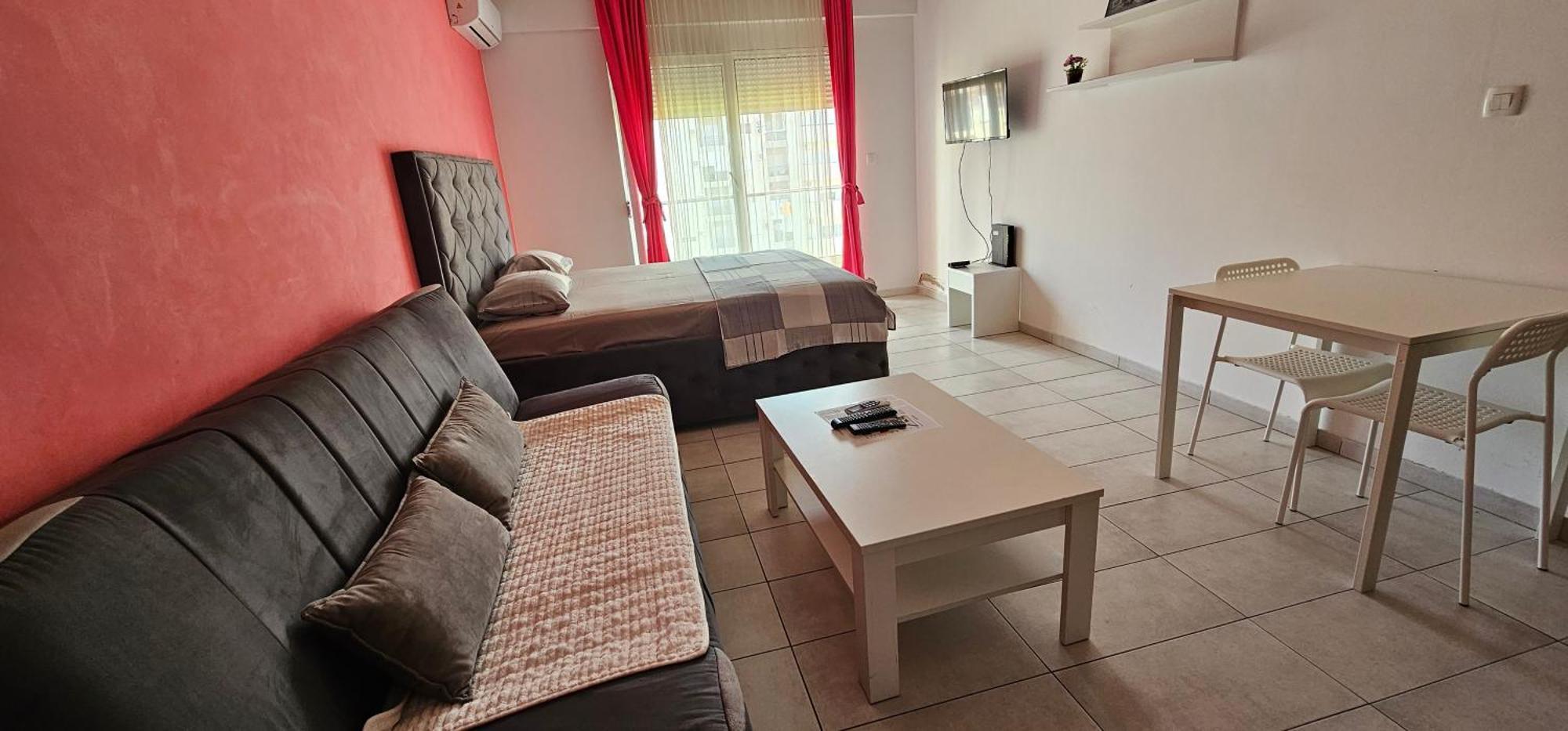 Naki Apartmani Podgorica Bagian luar foto